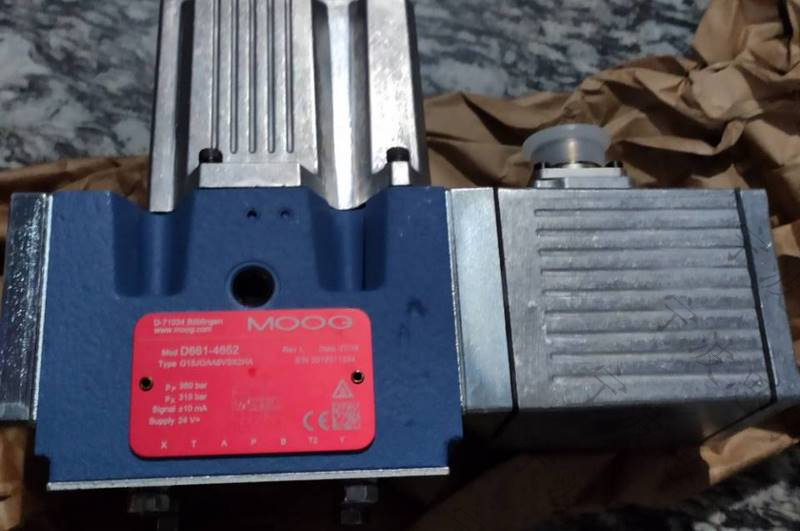 穆格伺服閥D661-4651/G35J0AA6VSX2HA